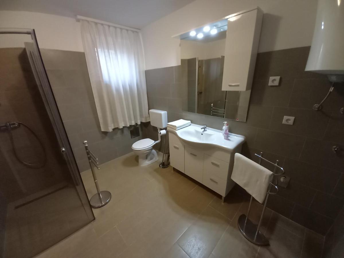 Apartments Lungo Пула Экстерьер фото