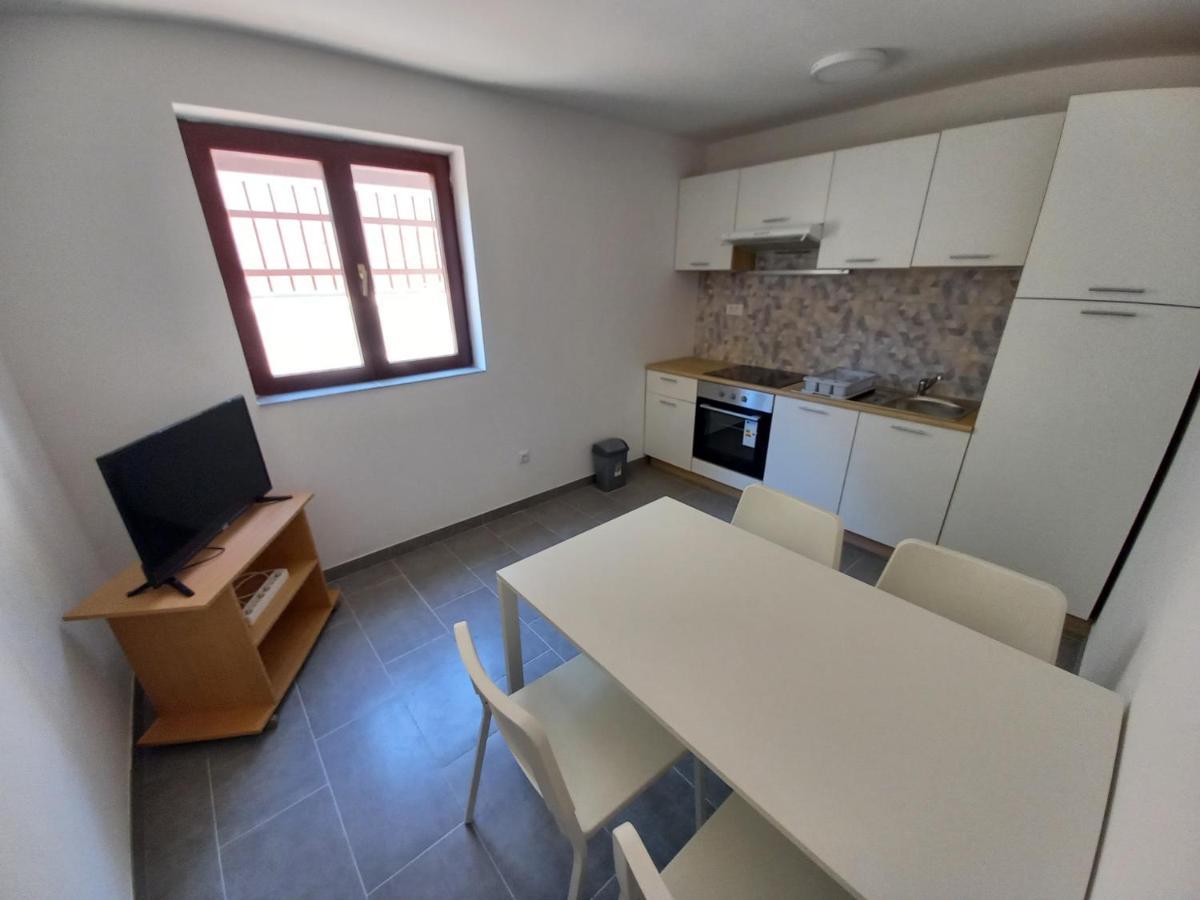 Apartments Lungo Пула Экстерьер фото